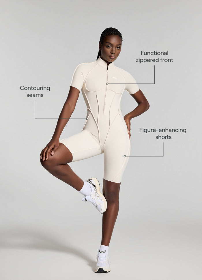 Catsuit com Shorts Slim